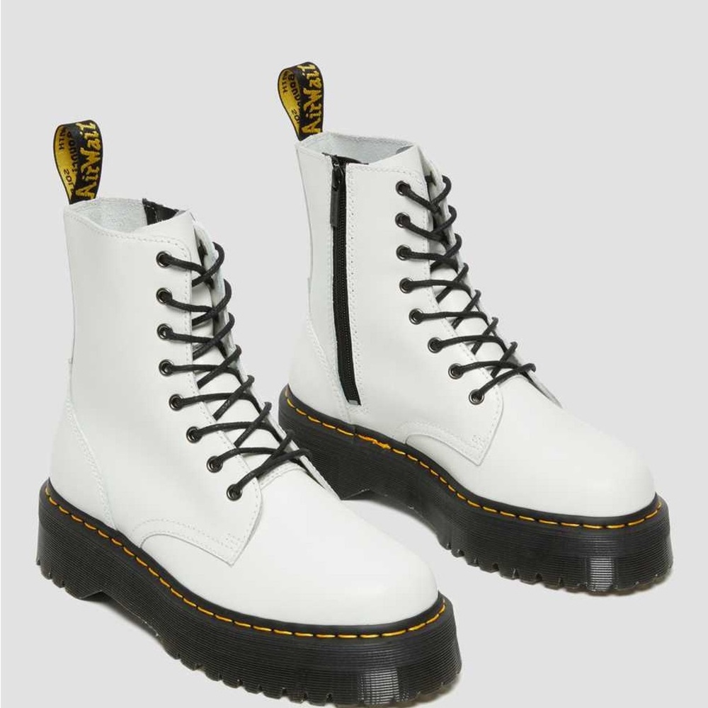 $180 Dr. Martens Jadon White Smooth Leather 8-eye High Top Platform Boots Size 7